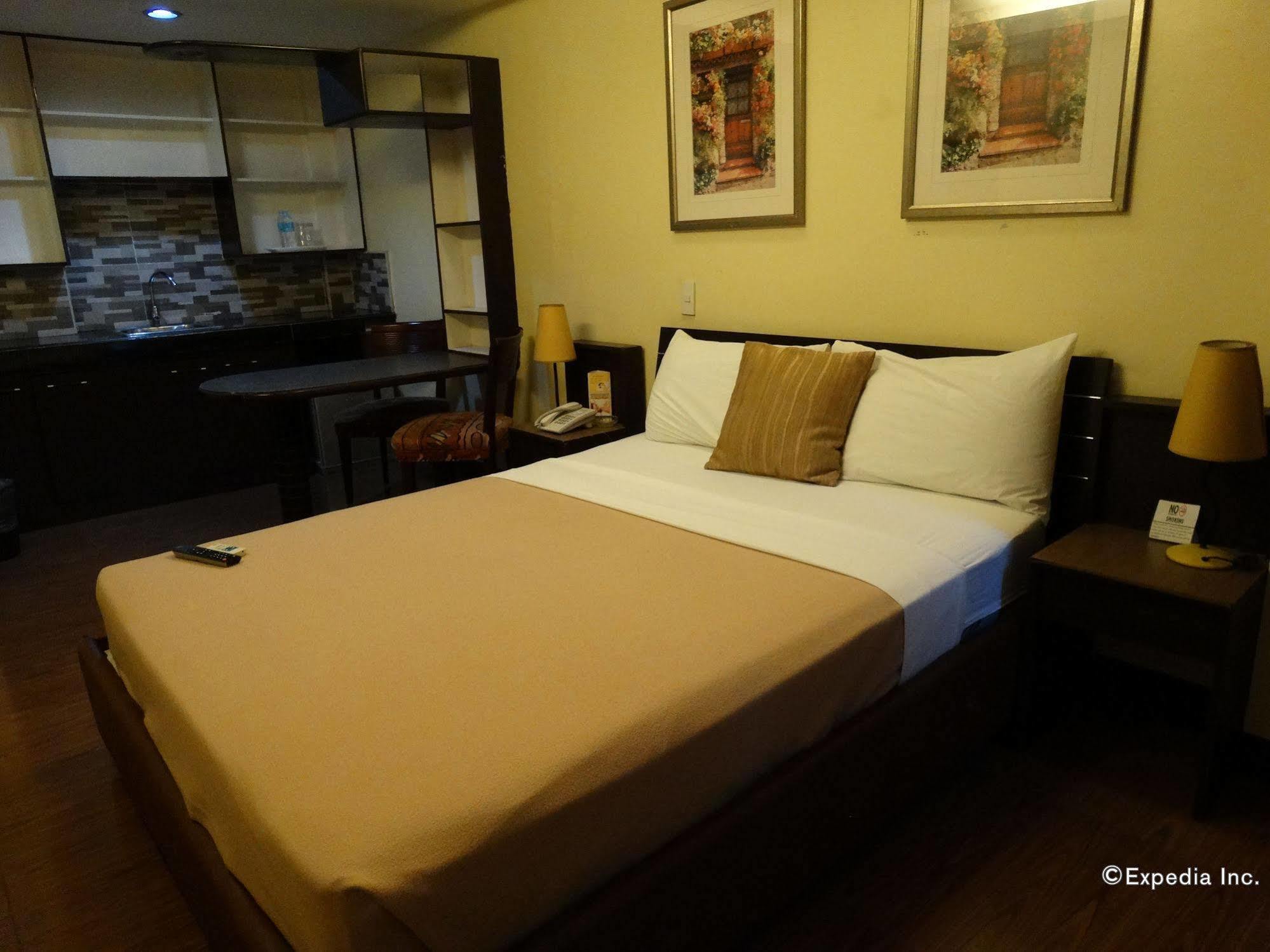 Silver Oaks Suites & Hotel Manila Eksteriør bilde